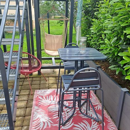 Studio cosy spacieux lumineux avec terrasse Vezelois Extérieur photo