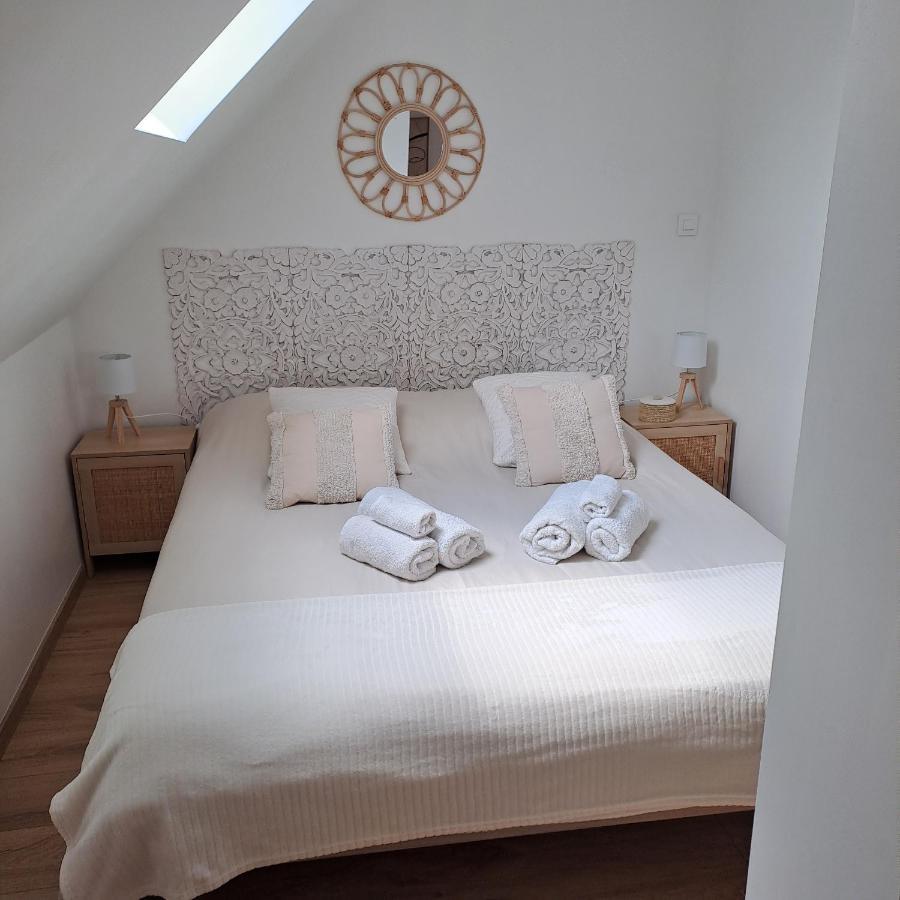 Studio cosy spacieux lumineux avec terrasse Vezelois Extérieur photo